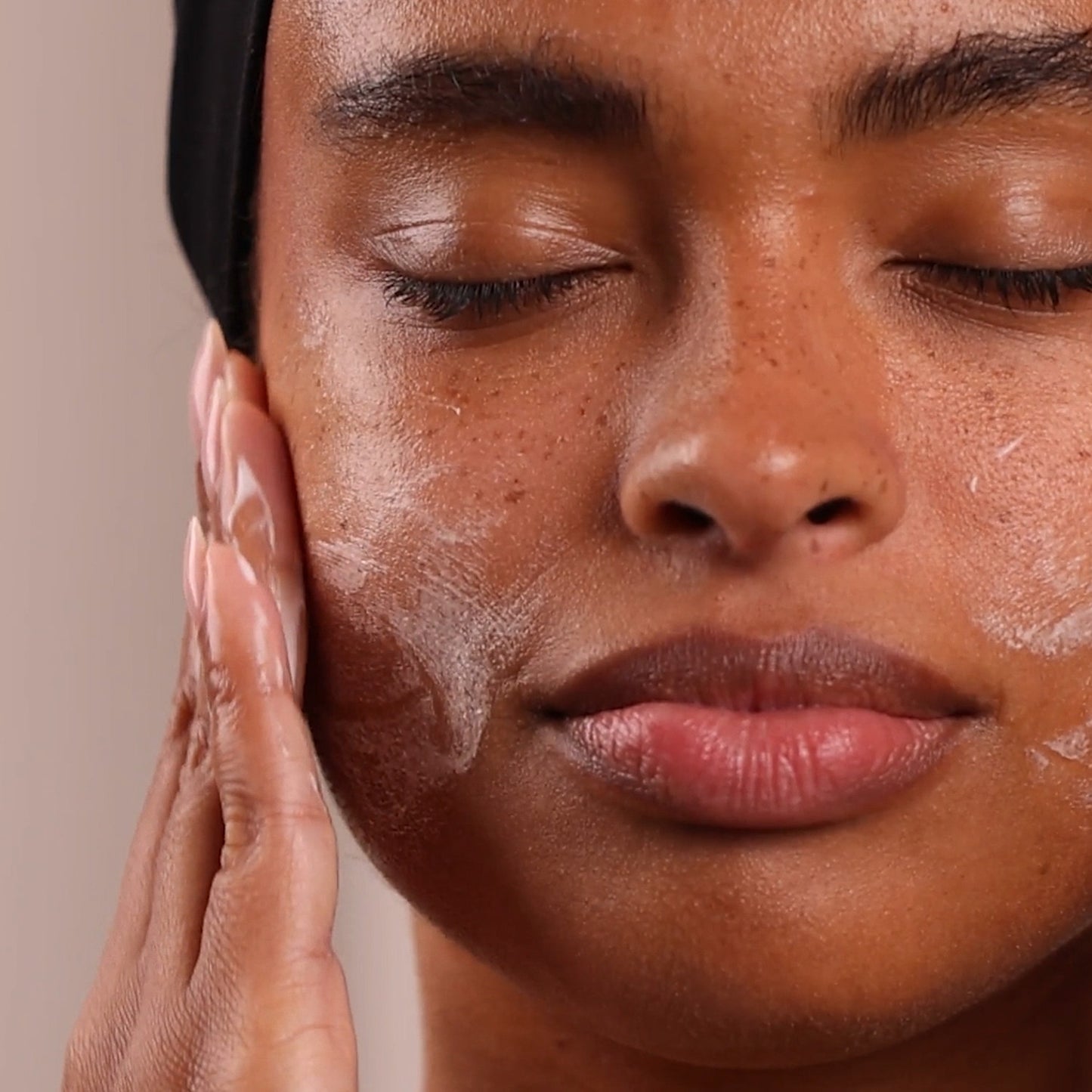 Eminence Stone Crop Gel Wash